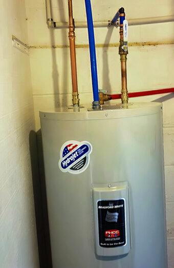 https://comohotwater.com.au/uploads/2025/06/electric-hot-water-system-32554.jpg