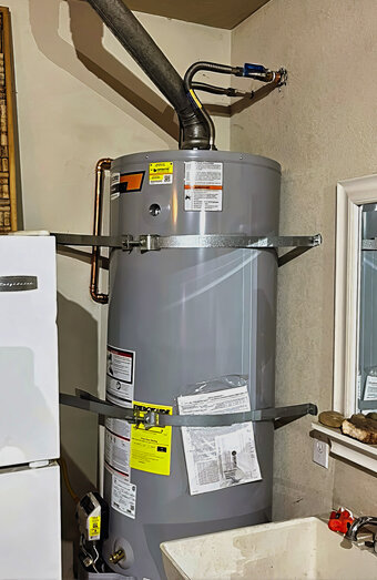 https://comohotwater.com.au/uploads/2025/06/electric-hot-water-system-58767.jpg