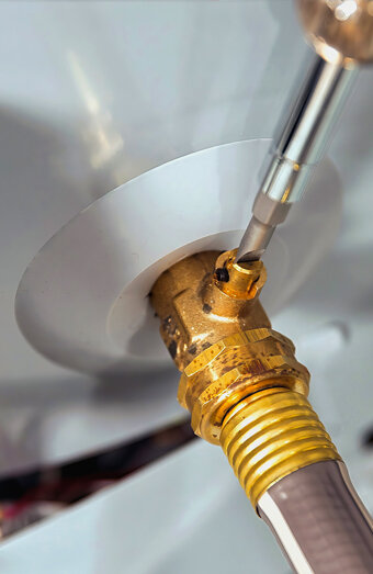 https://comohotwater.com.au/uploads/2025/06/gas-hot-water-system-23833.jpg