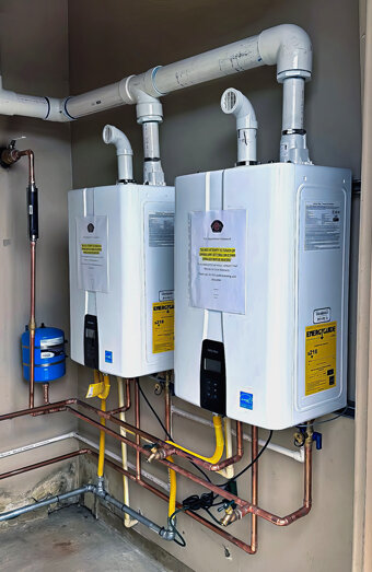 https://comohotwater.com.au/uploads/2025/06/instant-hot-water-systems-18449.jpg