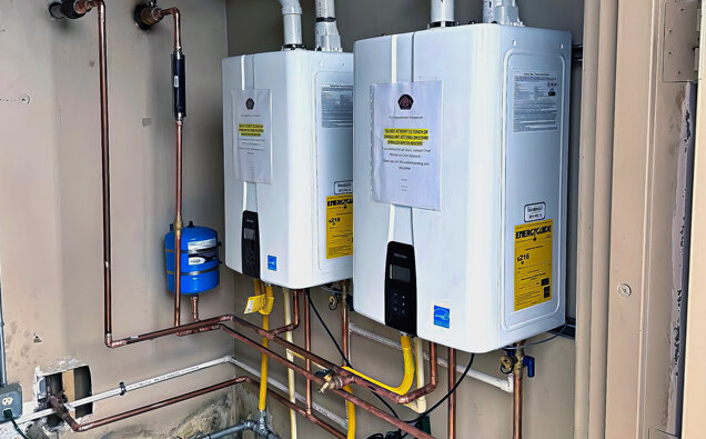 https://comohotwater.com.au/uploads/2025/06/instant-hot-water-systems-84498.jpg