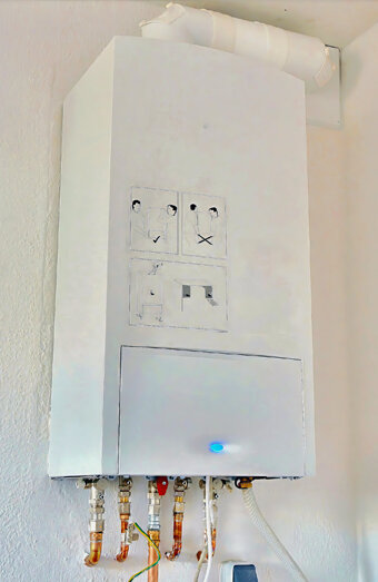 https://comohotwater.com.au/uploads/2025/06/thermostatic-water-systems-54924.jpg